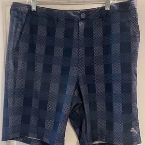 Tommy Bahama golf shorts size 36